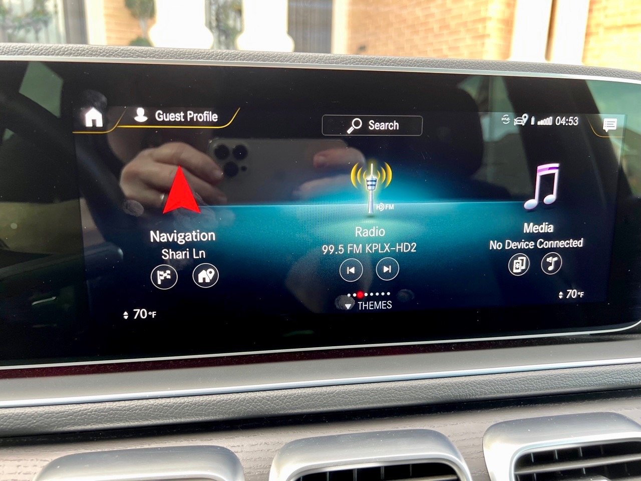 2022-Mercedes-Benz-GLE-450-multimedia-carpro.