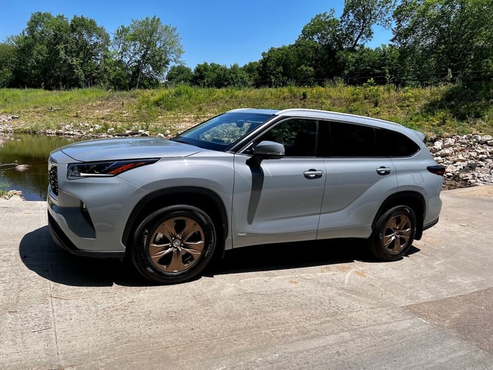 5 Things To Know About The 2023 Toyota Highlander Hybrid