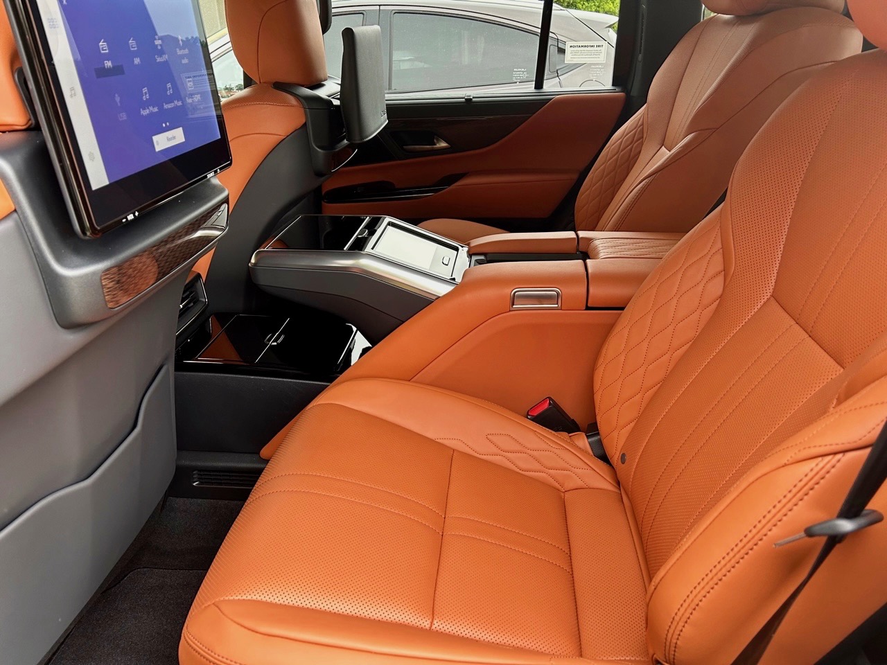 REVIEW 2023 Lexus LX 600 Ultra Luxury