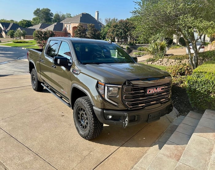 REVIEW and VIDEO:  2023 GMC Sierra 1500 AT4X AEV Edition