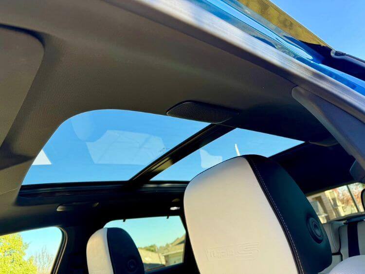 2024-Acura-ZDX-sunroof-carpro .jpg