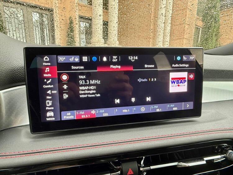 2024-Alfa-Romeo-Tonale-Tributo Italiano-radio-screen.jpg