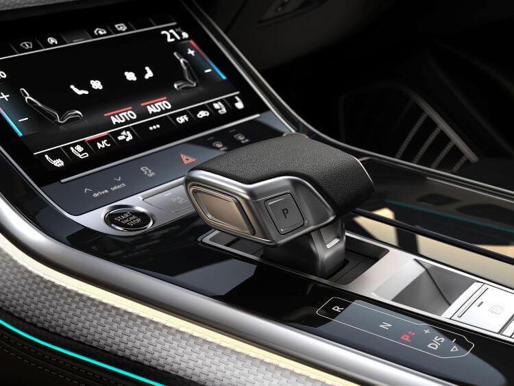 2024-Audi-q7-interior-1-credit-audi