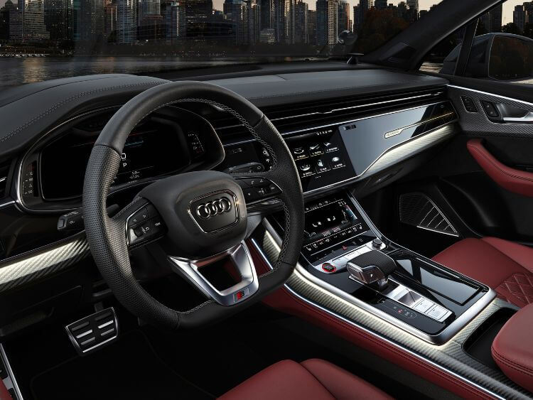 2024-Audi-sq7-interior-2-credit-audi