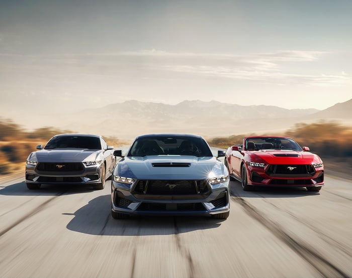 Official: Here's How Much Power The 2024 Ford Mustang Lineup Delivers