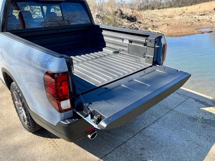 2024-honda-ridgeline-solar-gray-truck-bed-2-carpro.