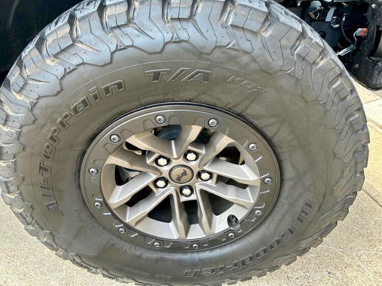 2024-jeep-wrangler-wheel-carpro