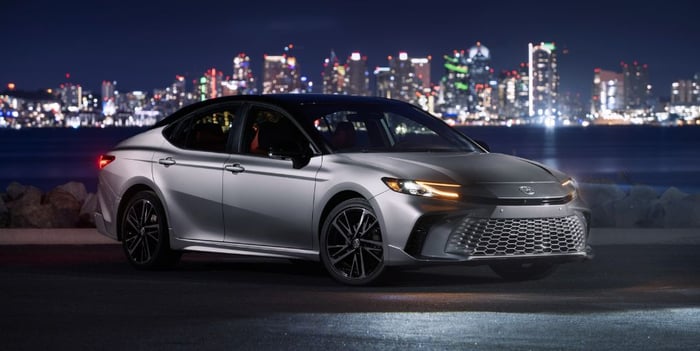 All-New 2025 Toyota Camry Comes As Hybrid-Only & A Lower Price!