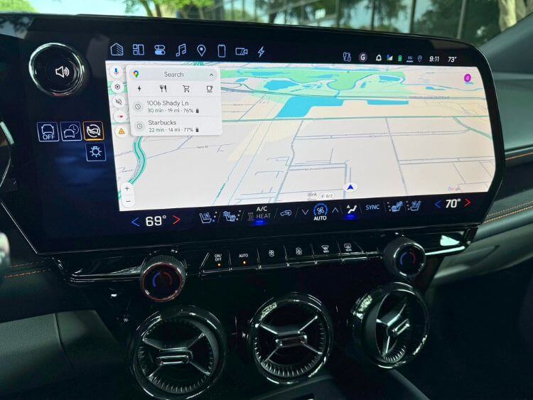 2025-Chevrolet-Blazer-SS-EV-multimedia-navigation-carpro.jpg