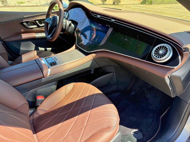 2025-Mercedes-Benz-EQS450-4Matic-passenger-side-carpro