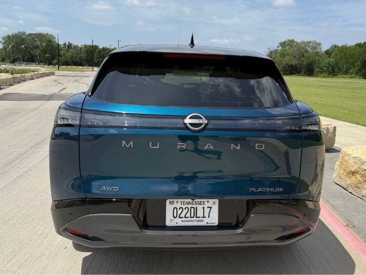 2025-Nissan-Murano-PlatinuM-tail-end-carpro