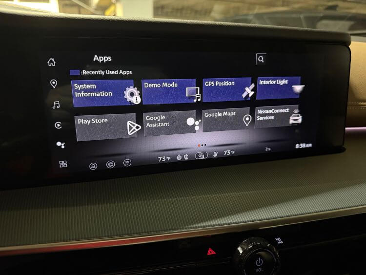 2025-Nissan-Murano-Platinum-multimedia-carpro