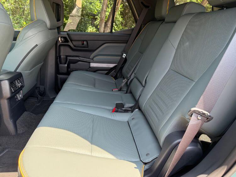 2025-Toyota-4runner-trailhunter-2nd-row-carpro.jpg