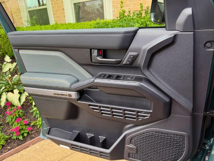2025-Toyota-4runner-trailhunter-door-panel-carpro.jpg