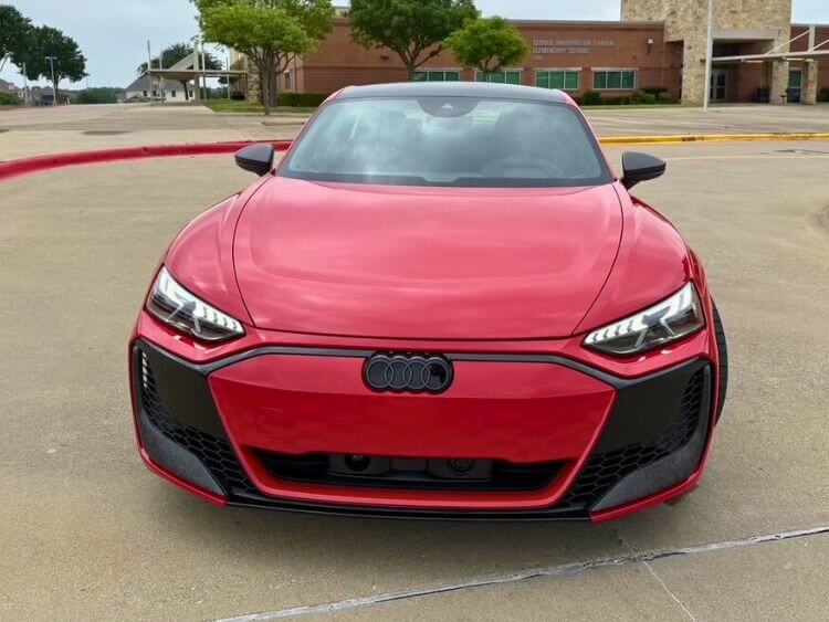 2025-audi-rs-etron-exterior05-carpro.jpg (1)