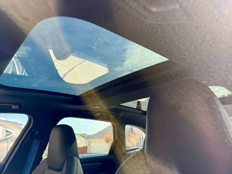 2025-audi-rs6-sunroof-2