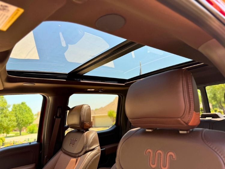 2025-ford-f150-powerboost--pano-roof--carpro.jpg