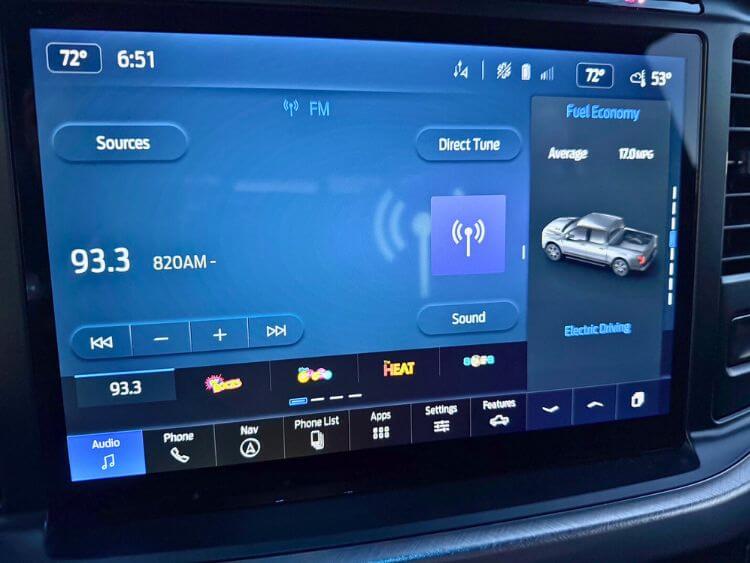 2025-ford-f150-powerboost-radio-1-carpro.jpg