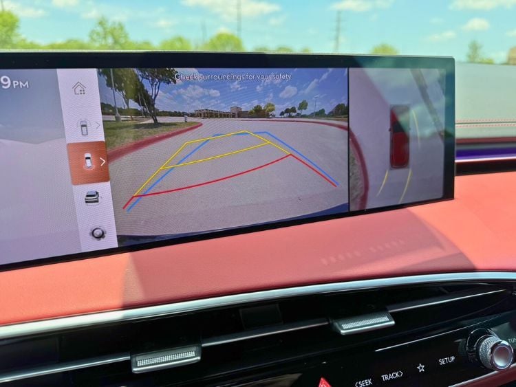 2025-genesis-gv70-35T-rearview.jpg
