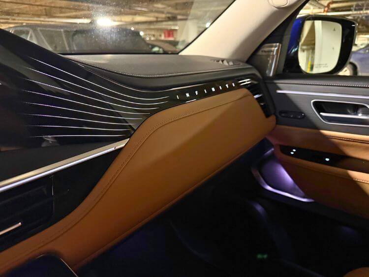 2025-infinitiqx-80-sensory-dash-door-panel-carpro