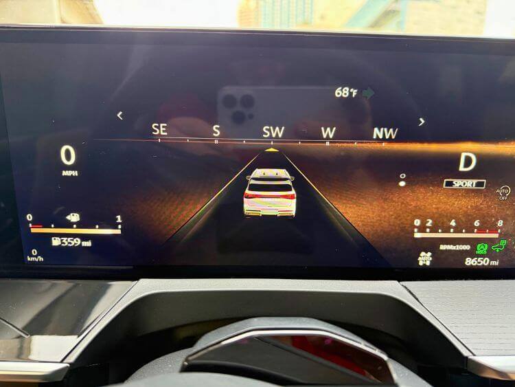 2025-infinitiqx-80-sensory-driver-display-2-carpro
