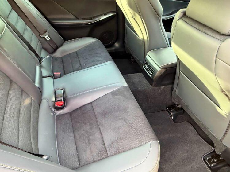 2025-lexus-is500-f-sport-2nd-row-carpro