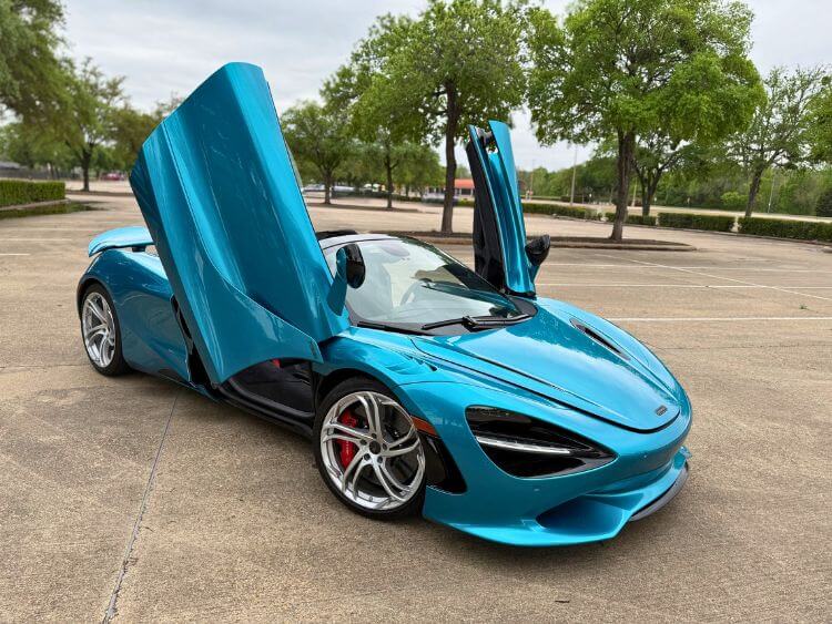 2025-mclaen-750s-spider-doors-up-carpro (1)
