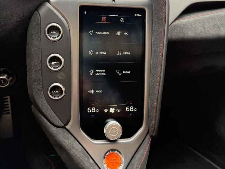 2025-mclaren-760s-spider-launch-butto-carpro (1)