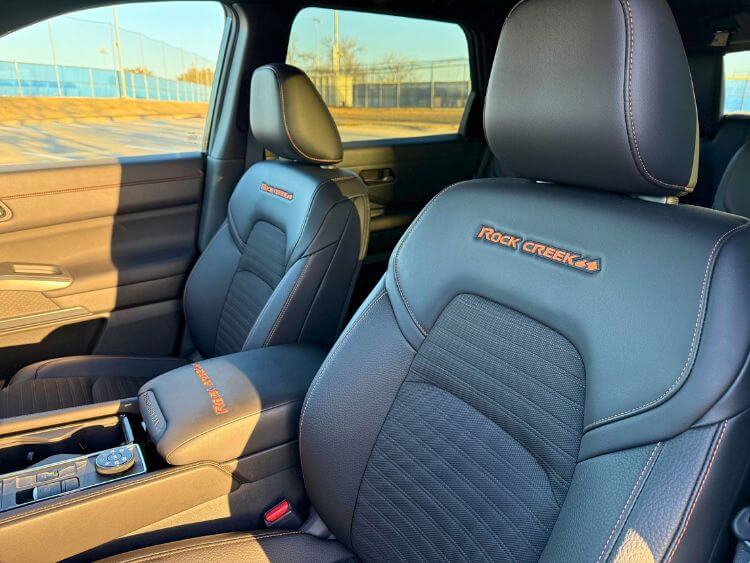 2025-nissan-pathfinder-rock-creek-drivers-carpro