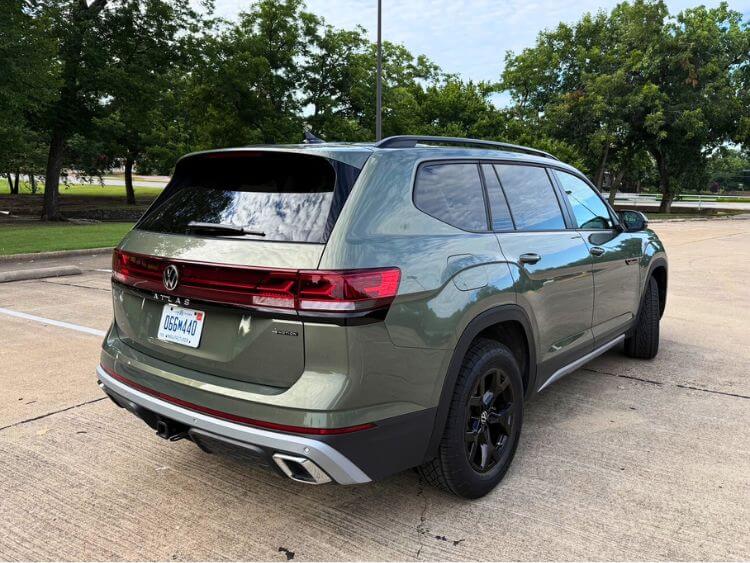 2025-vw-atlas-peak-edition-exterior-rear-quarter-panel-carpro.jpg