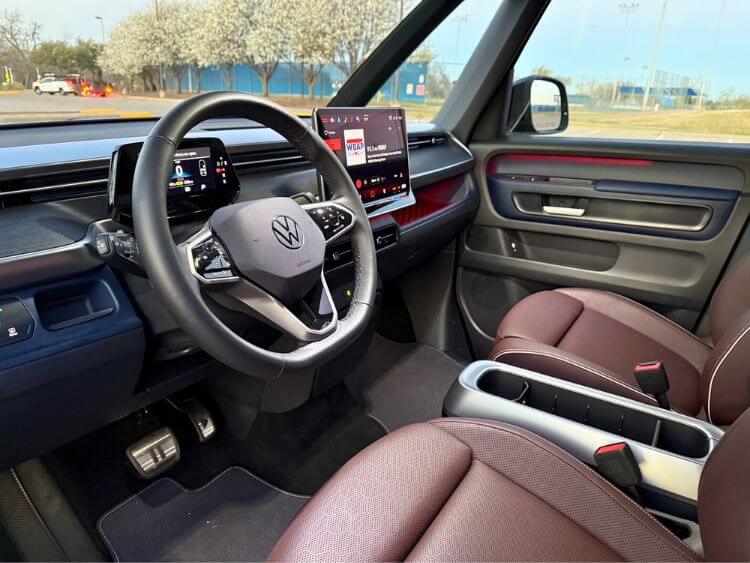 2025-vw-id-buzz-interior-hero-1j