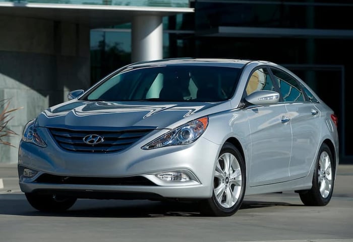 Hyundai Sonata Air Bag Recall; NHSTA Investigates Four Crash Deaths