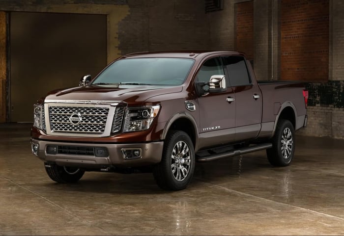 2016 Nissan Titan XD Diesel Review and Test Drive