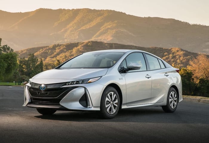 2018 Toyota Prius Prime Is Plugged-In To Fuel Economy