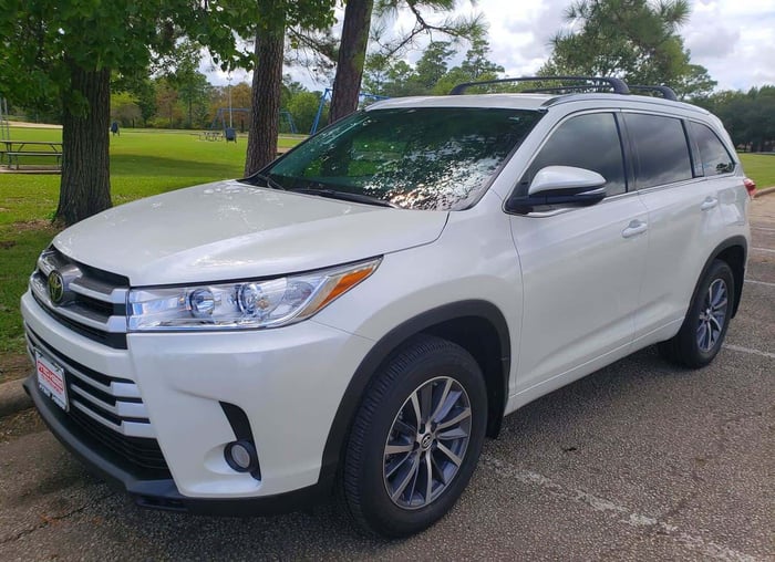 2018 Toyota Highlander XLE Review: Packs A Lot of Cargo and Passengers