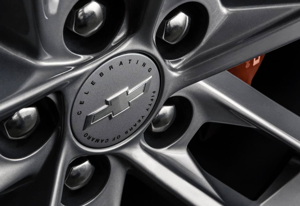 2017 Chevrolet Camaro SS 50th Anniversary Edition wheel