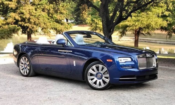 2017 Rolls-Royce Dawn Drophead Coupe Test Drive