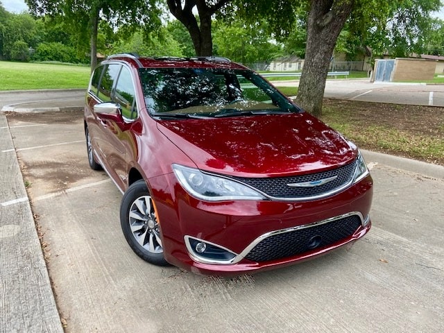 2020 Chrysler Pacifica Hybrid Limited Review