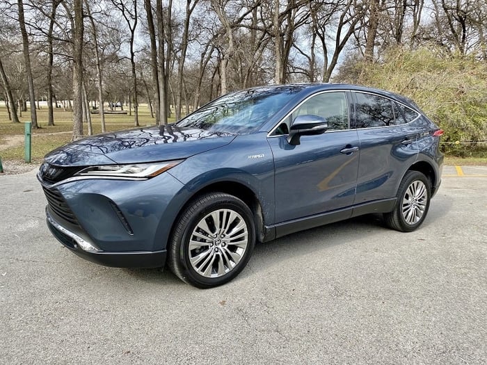 Amy Plemons' Review of 2021 Toyota Venza Limited