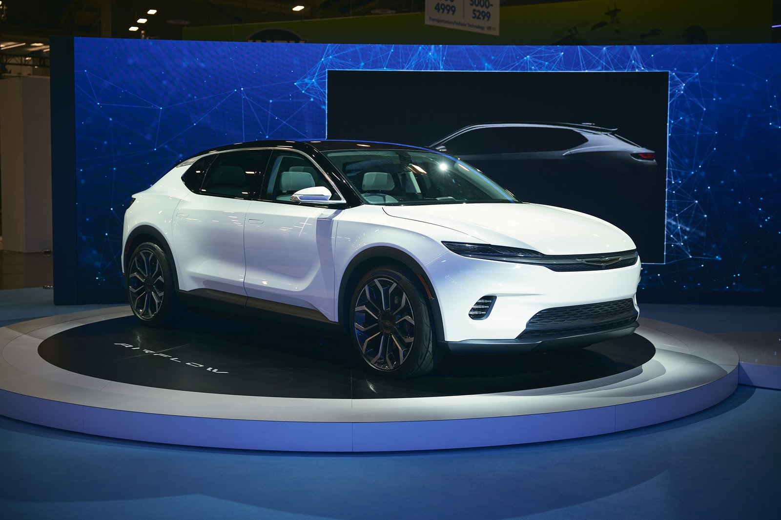 Chrysler Plans All-Electric Lineup By 2028, Introduces Airflow EV Concept