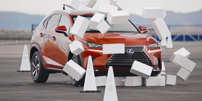 Lexus Must-See Video: It's Distracted Driving Awareness Month