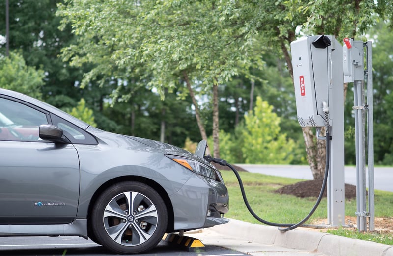 New Nissan LEAF Bi-Directional Charger Will Send Stored Energy Back to the Grid