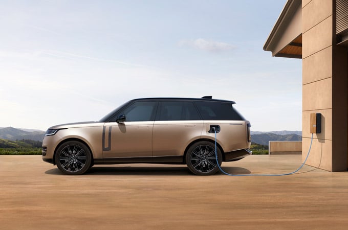 Order Your New Range Rover Plug-in Hybrid Now