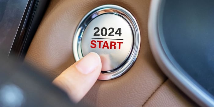 9 Ways to Be A Safer Driver in 2024