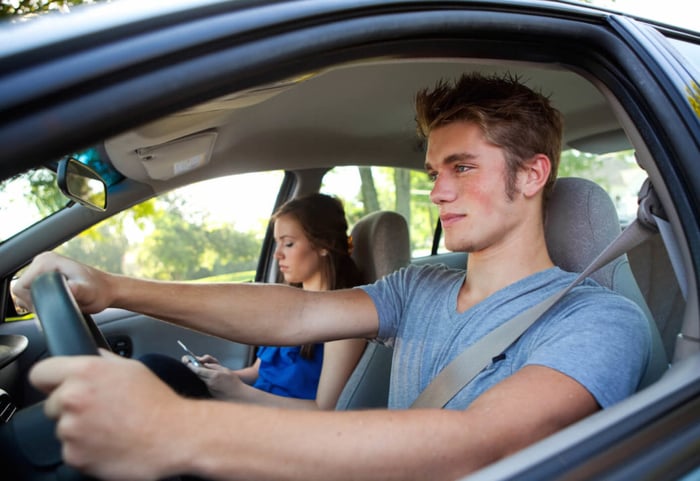 Keep Your Child Safe With A Teen Driver Contract