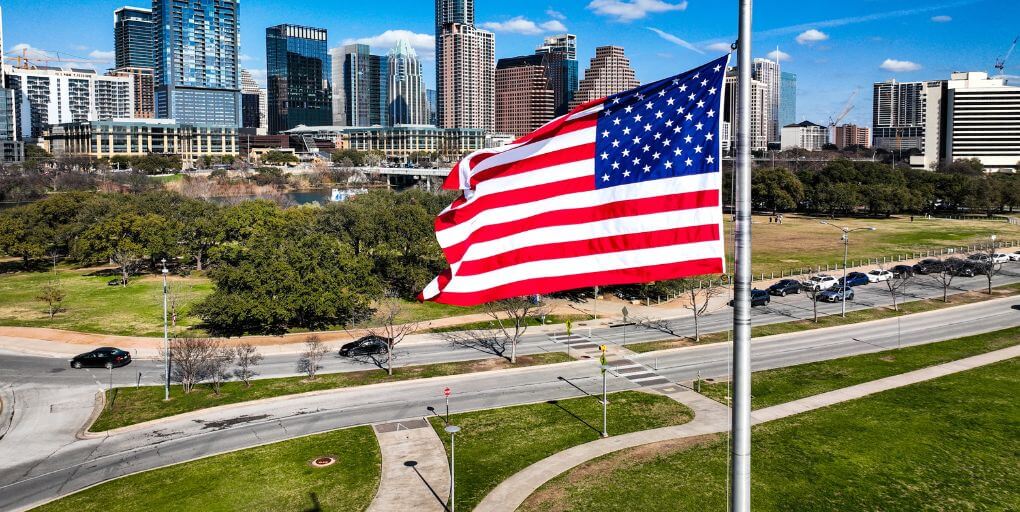 72 Million Americans Plan July 4th Travel